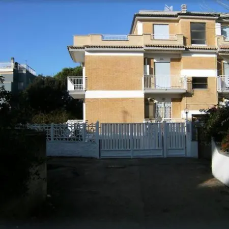Appartamento Prestigioso Attico 20 Mt Dal Mare *
