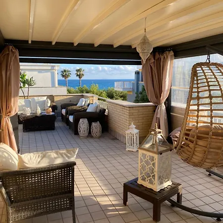 Appartamento Prestigioso Attico 20 Mt Dal Mare Terracina