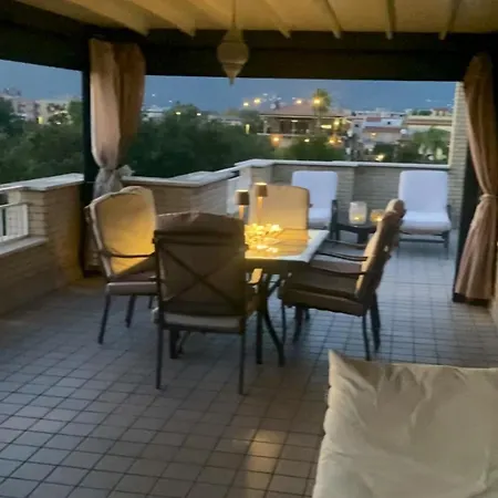 Prestigioso Attico 20 Mt Dal Mare * Terracina