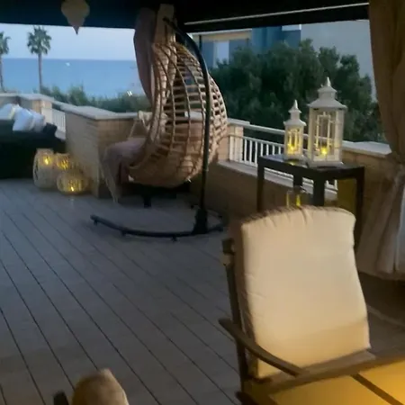 Prestigioso Attico 20 Mt Dal Mare