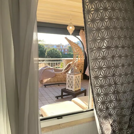 Appartamento Prestigioso Attico 20 Mt Dal Mare Terracina